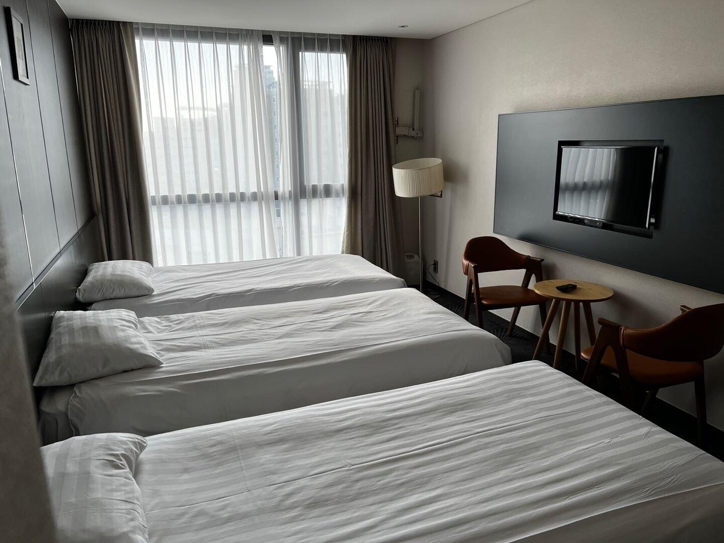 Golden Daisy Hotel Seogwipo Dış mekan fotoğraf