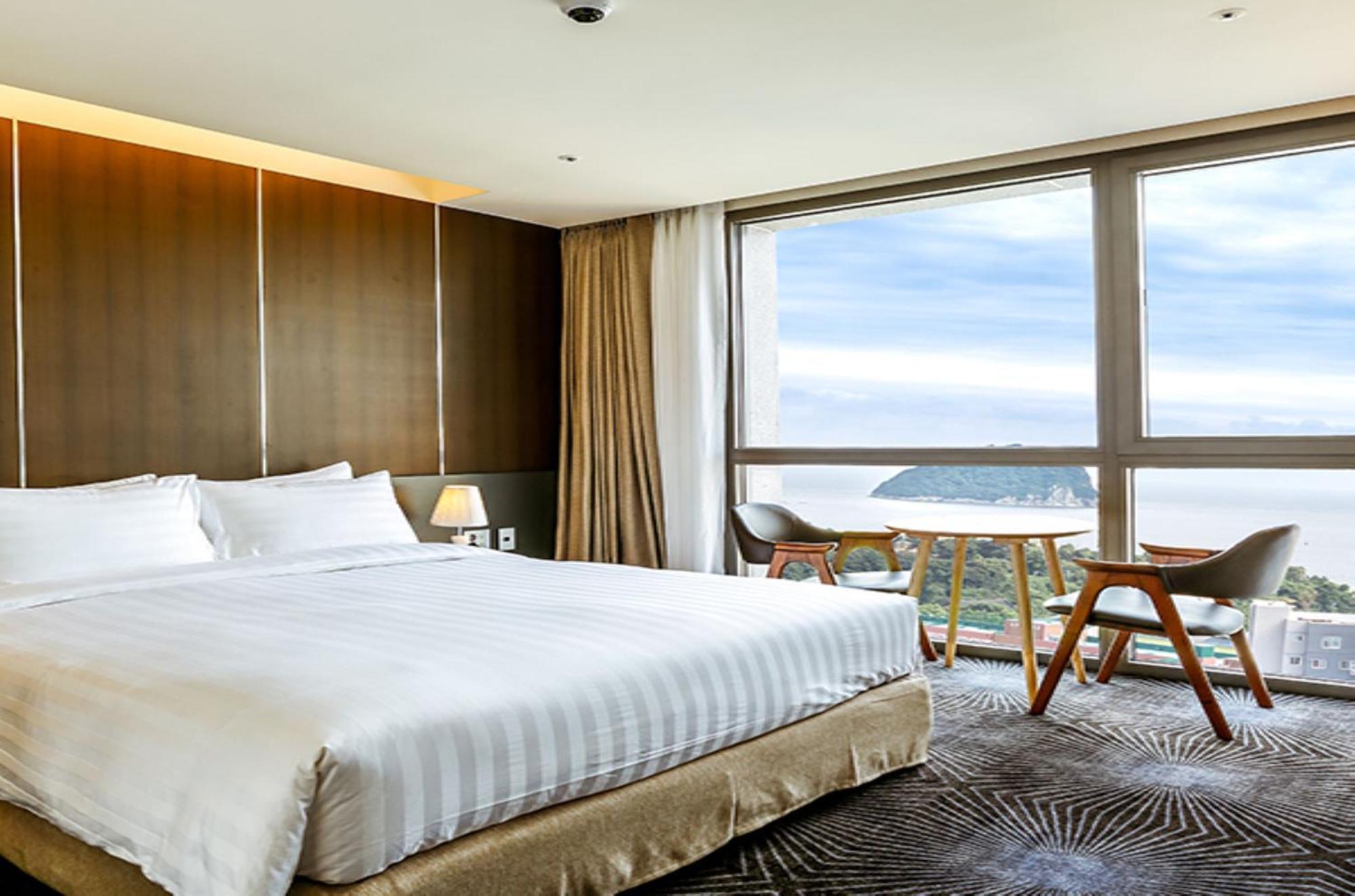 Golden Daisy Hotel Seogwipo Dış mekan fotoğraf